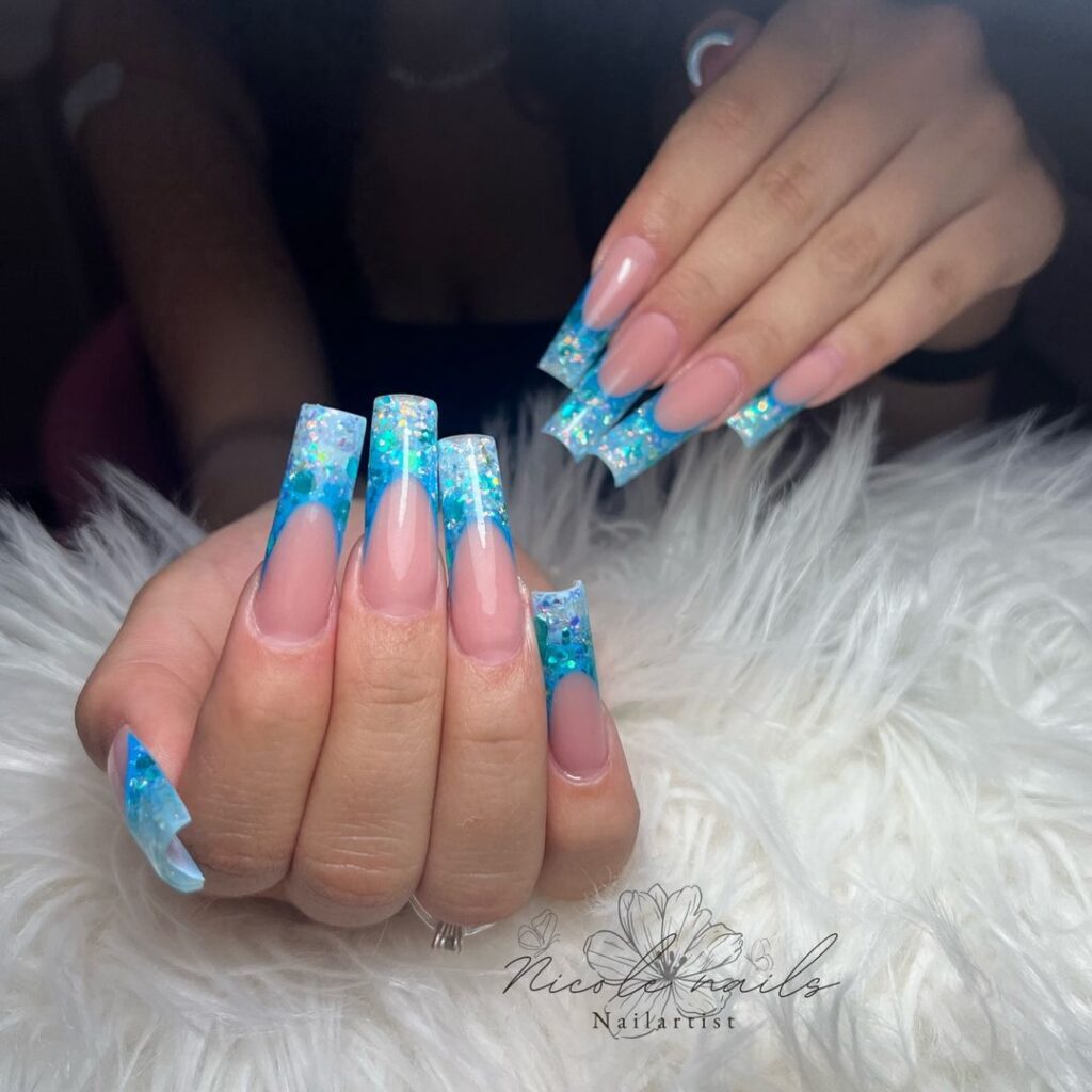 summer nail color