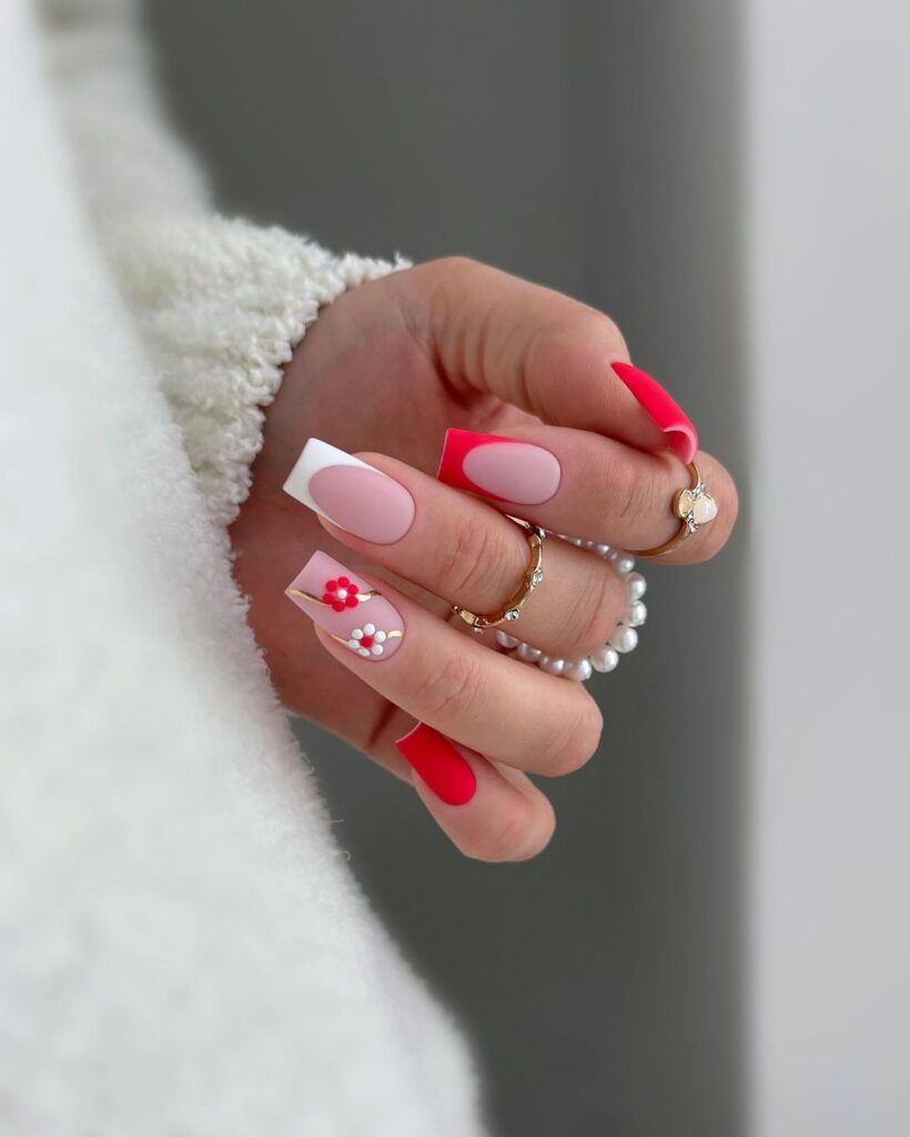 red nail designs