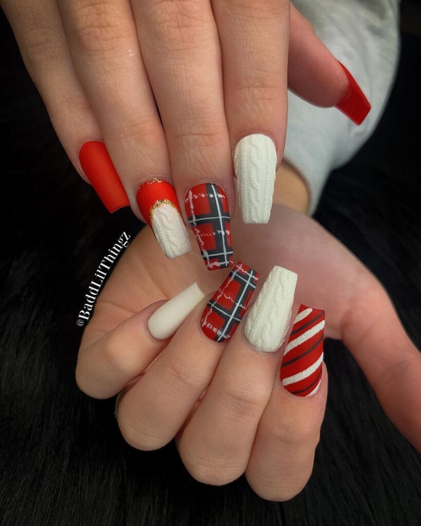 red nail designs